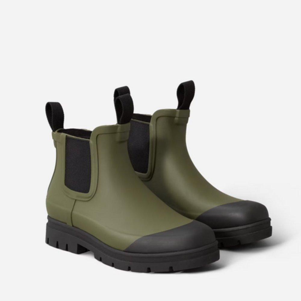 Everlane The Rain Boot in Surplus